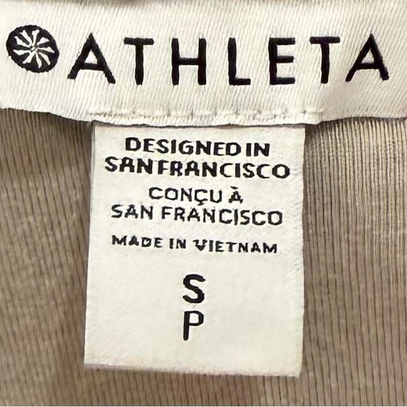 Athleta Seasoft Bubble Hem Hoodie in Abalone Grey - Picture 4 of 7